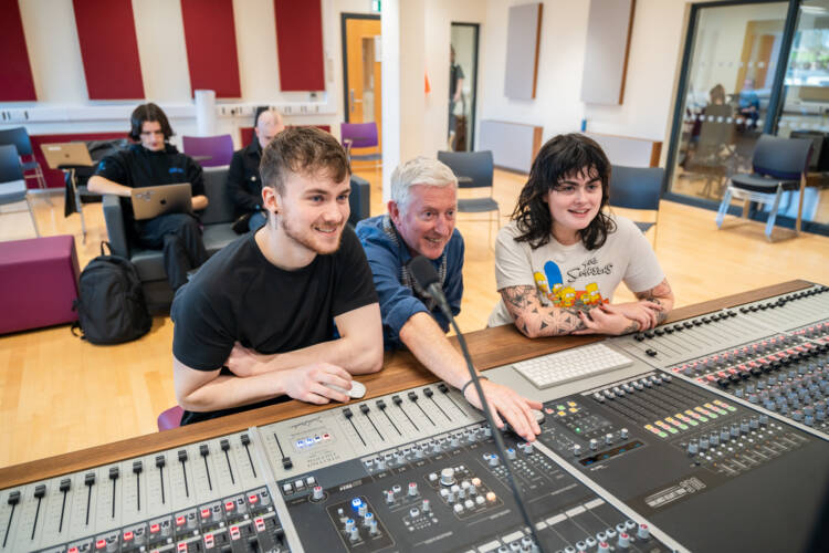 L6 Music Degree Students at work alongside lecturer Paddy Craig