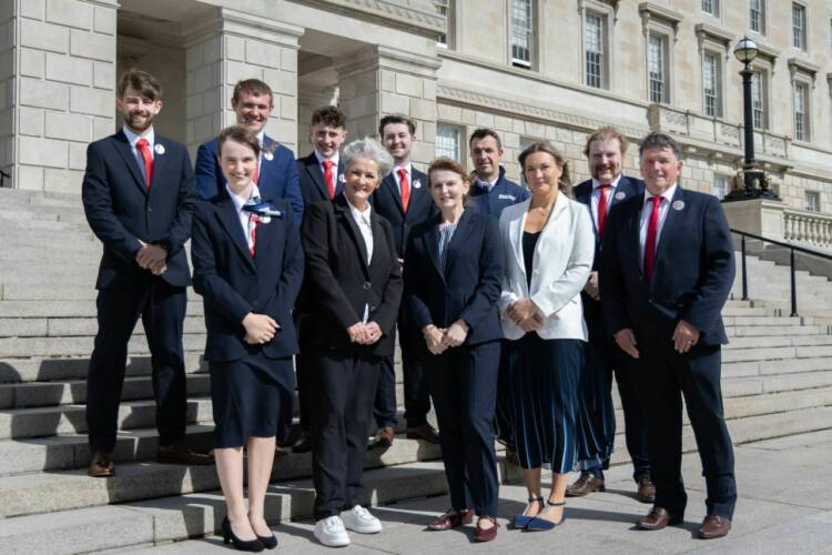 Stormont steps1
